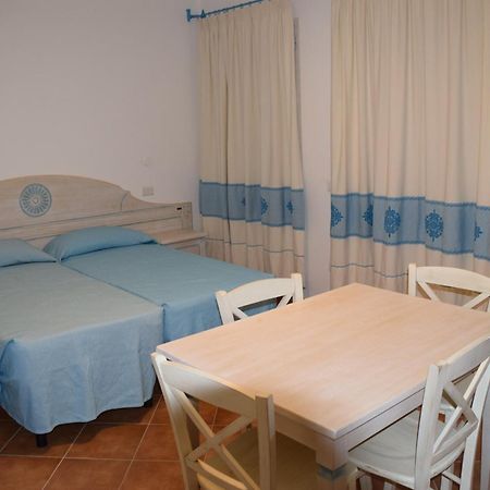 Residence Leonardo Da Vinci Orosei Extérieur photo