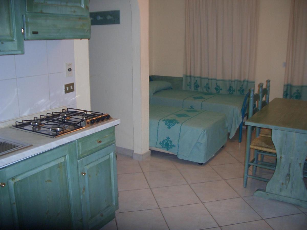 Residence Leonardo Da Vinci Orosei Extérieur photo