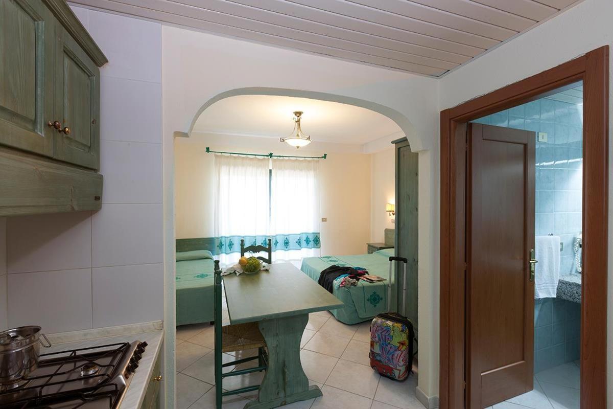 Residence Leonardo Da Vinci Orosei Extérieur photo