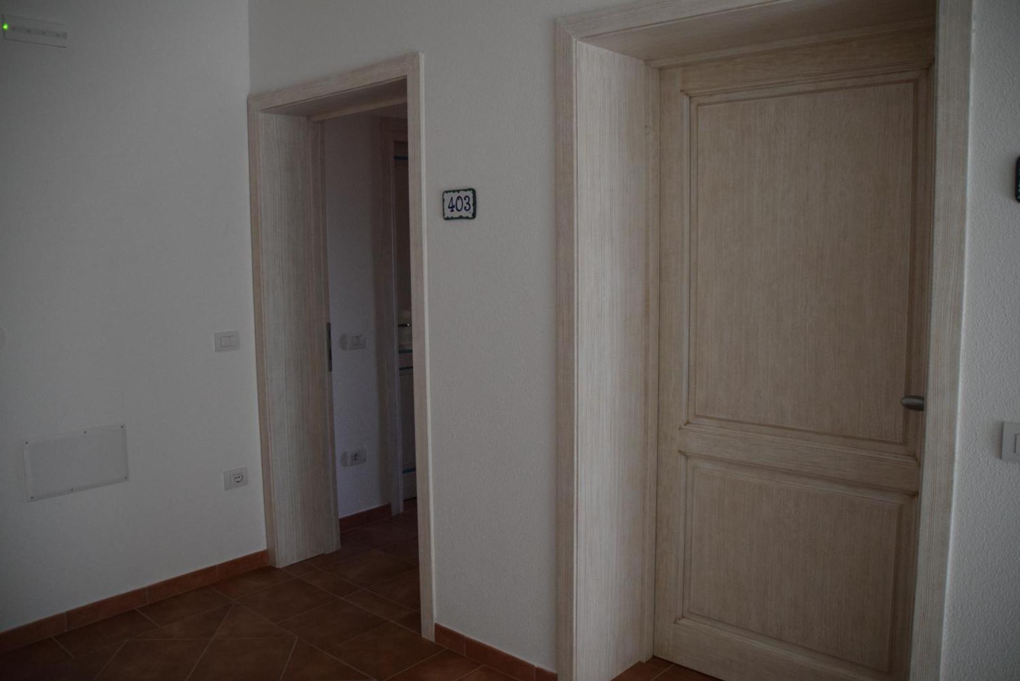 Residence Leonardo Da Vinci Orosei Extérieur photo